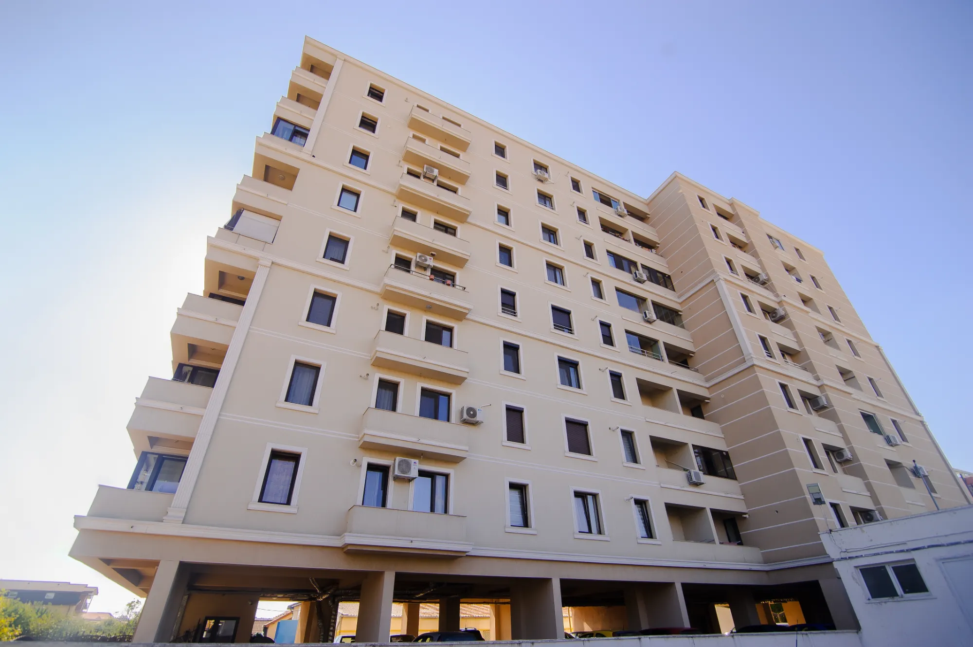 Solid Residence Amurgului - Ansamblu Rezidential Modern